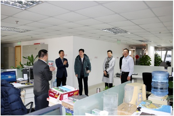 ������ί��ί������������˶����ί��ί��������������һ�е������ּ��ŵ���