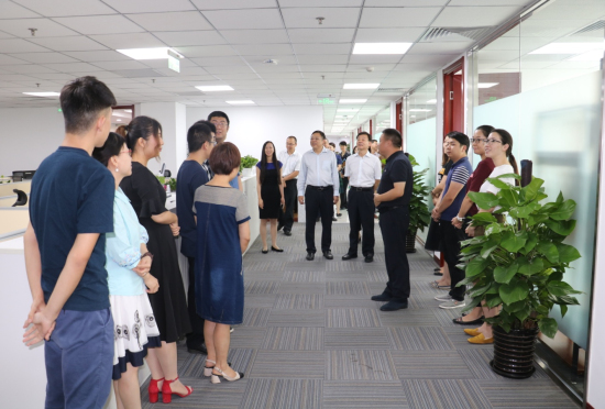 �����ּ����쵼��������˾��ְ������