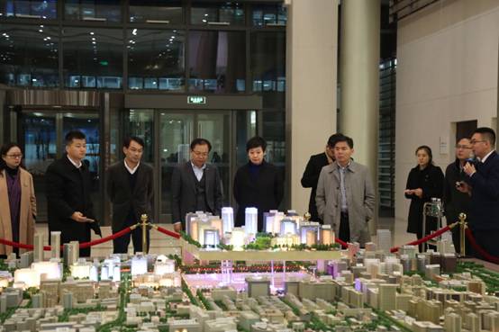 ������ɳƺ��������һ�и��������п���