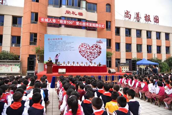 �������١���ѿ100������ͼ�����仧�����и���������У