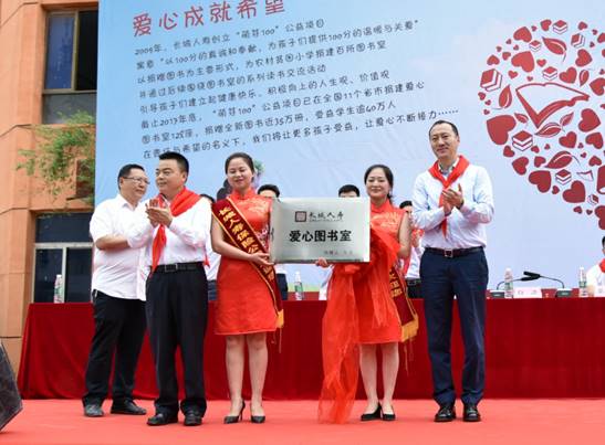 �������١���ѿ100������ͼ�����仧�����и���������У