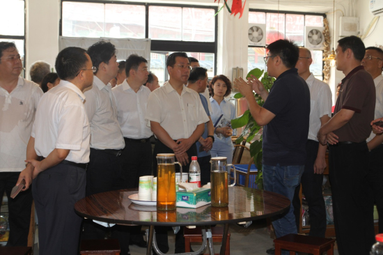 ÍõÉÙ·åÇø³¤Ò»Ðе½°×Ëþ˽ÖÇøÕûÀíÏîÄ¿µ÷ÑÐ ÍõÉÙ·åÇø³¤Ò»Ðе½°×Ëþ˽ÖÇøÕûÀíÏîÄ¿µ÷ÑÐ