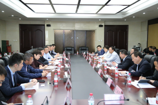 �����ּ����쵼һ�и��й��������ŵ���