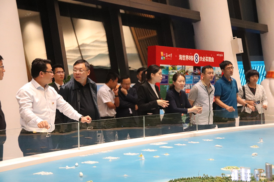 ����������ί�쵼һ�е��м����Ⲻ��Ŀ