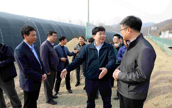 西城区领导一行赴阜平考察工业帮扶项目 西城区领导一行赴阜平考察工业帮扶项目