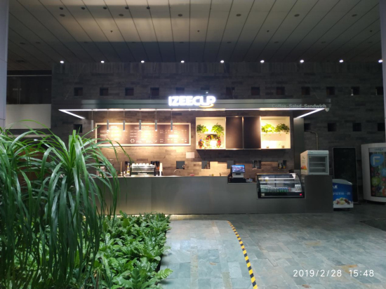 ��������ҵ����ϵ��Ʒ�Ƴ��߹�ģ