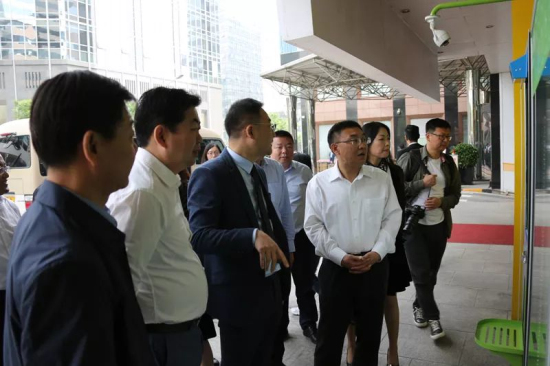 ����̩ͨ���õ���������IZEEBOX