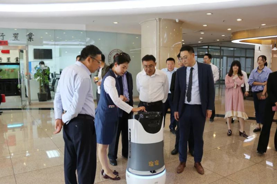 �˽Ⲣ���������շ����ܻ�е�˿�ݵ���Ч��